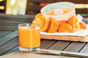 Jugo de naranja con rábano para adelgazar: ¿cómo prepararlo?