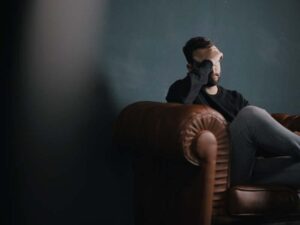 Desgaste emocional, DEPRESIÓN y ansiedad: La PANDEMIA silenciosa que acaba con tu mente