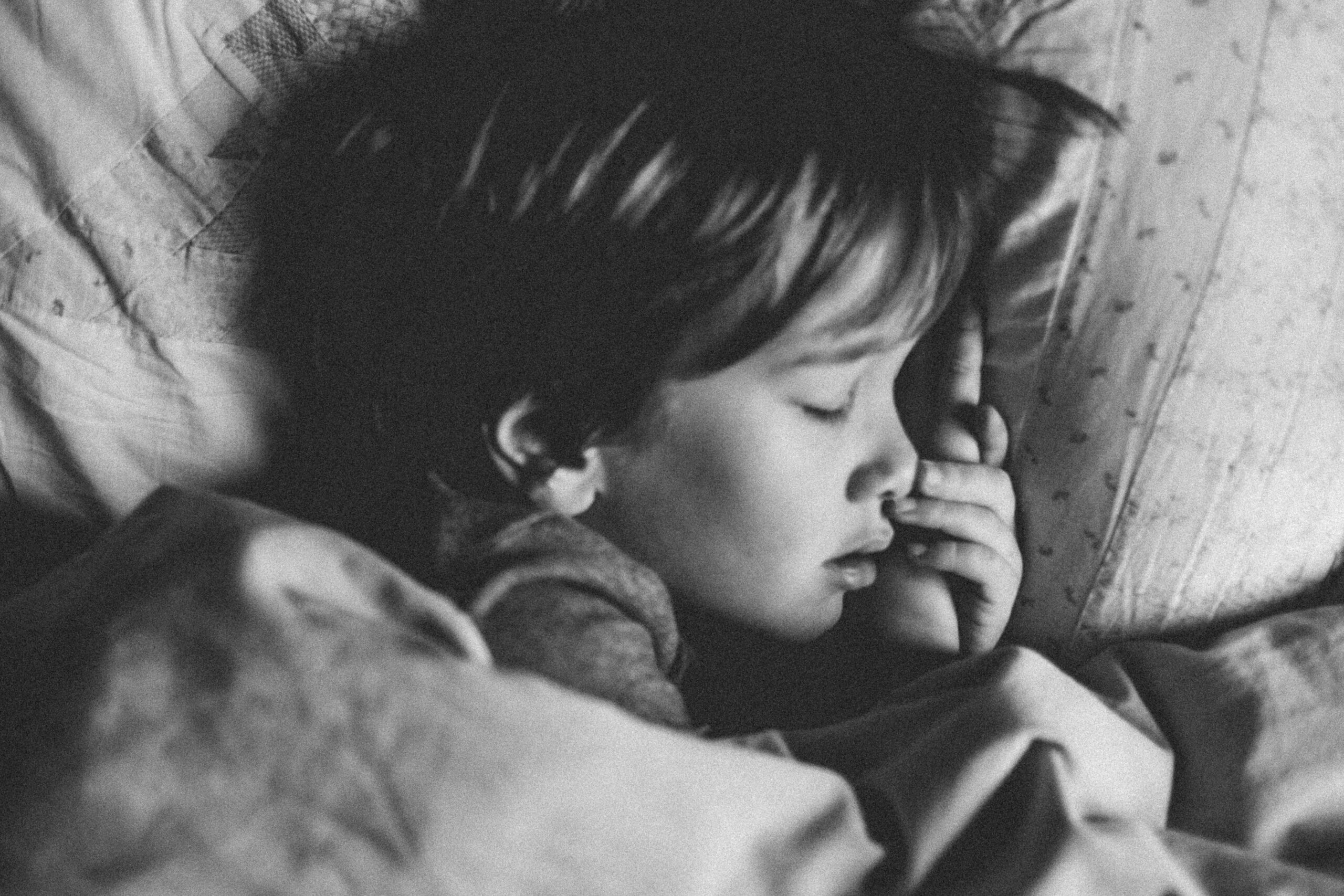 ¿Por qué el ruido blanco ayuda a dormir a los niños?- MSN
